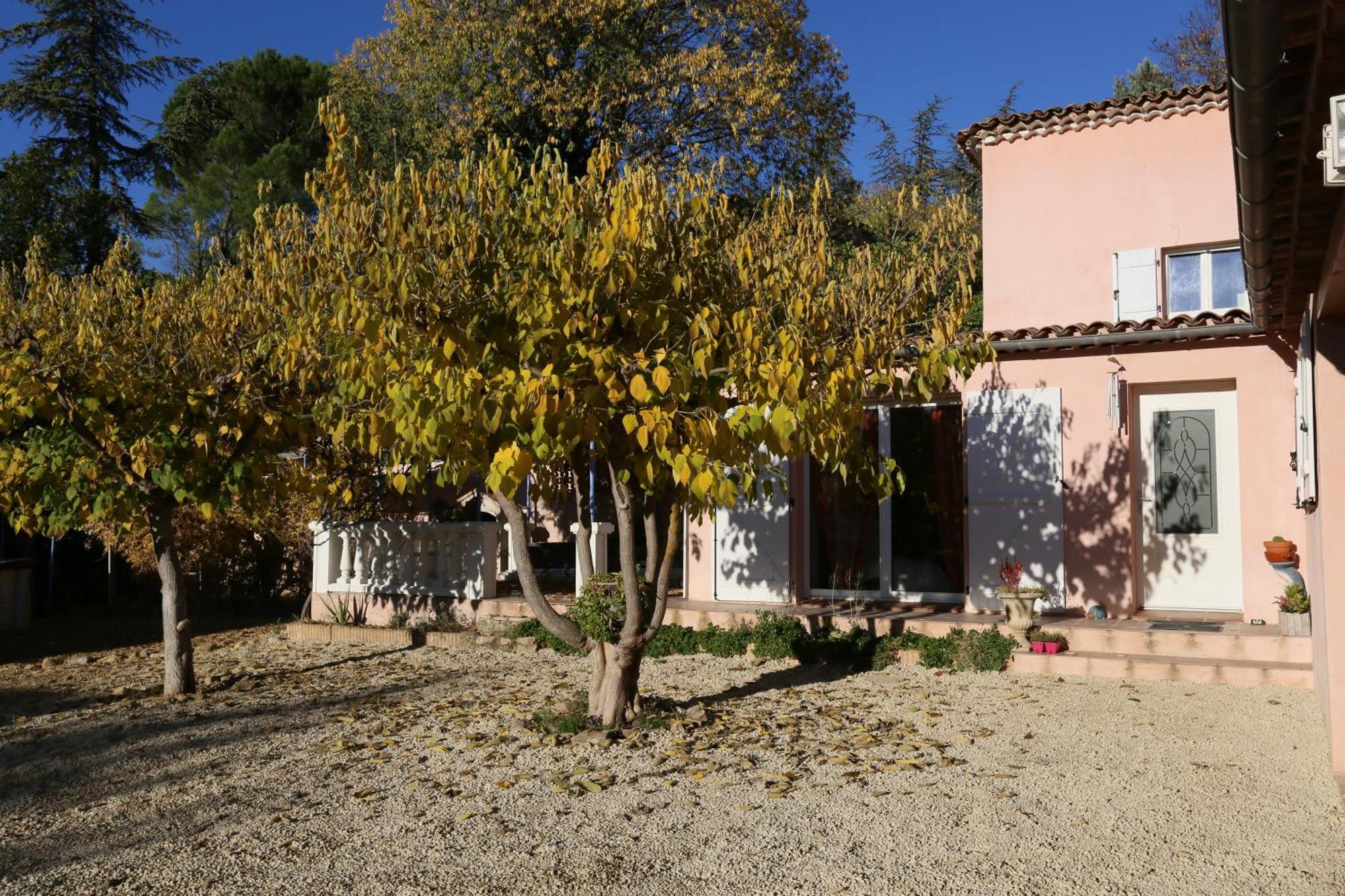 Au Nid De Mes Anges Bed and Breakfast Entrecasteaux Εξωτερικό φωτογραφία