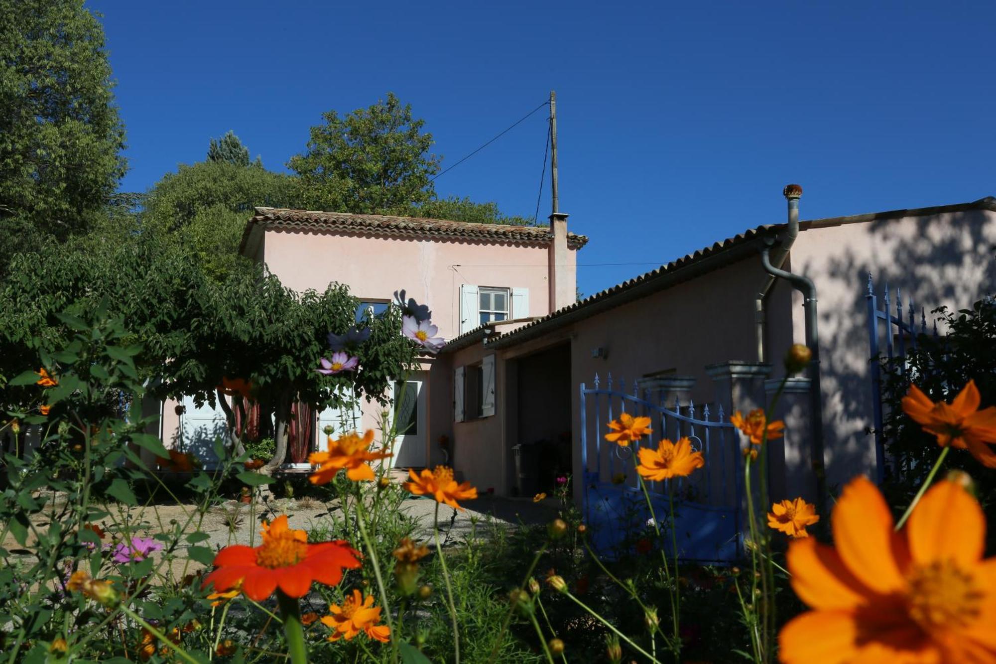 Au Nid De Mes Anges Bed and Breakfast Entrecasteaux Εξωτερικό φωτογραφία